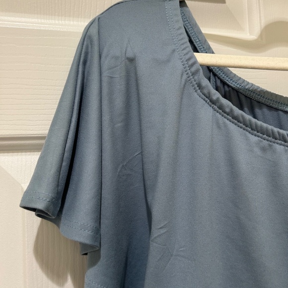 Off the Shoulder Maxi Maternity Dress - Picture 2 of 7